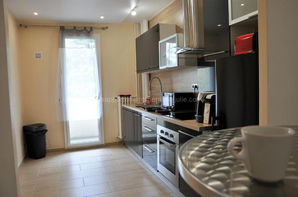 Photo de Appartement Reims près des maisons de champagne