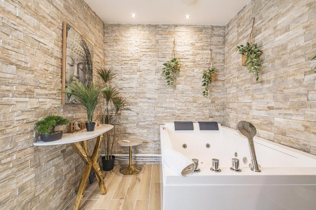 Photo de Pentagone 1 SPA PRIVE