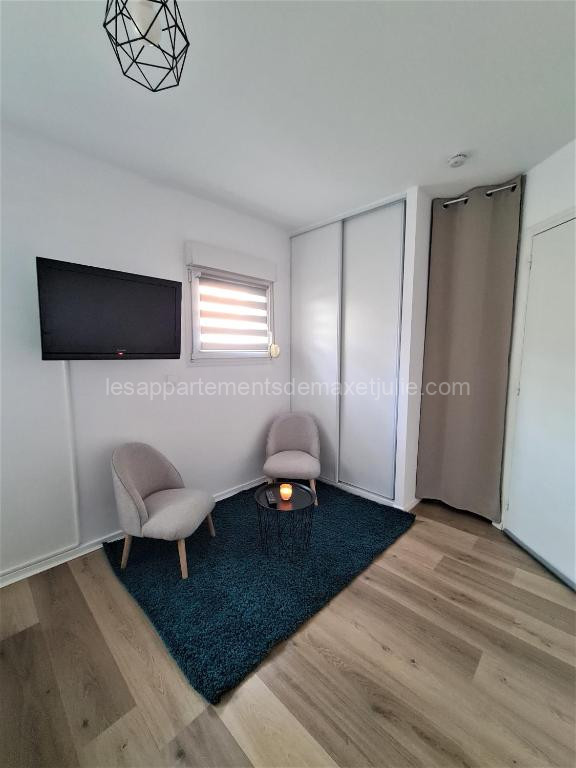 Photo de Studio confort calme centre de Reims Boulevard de la Paix