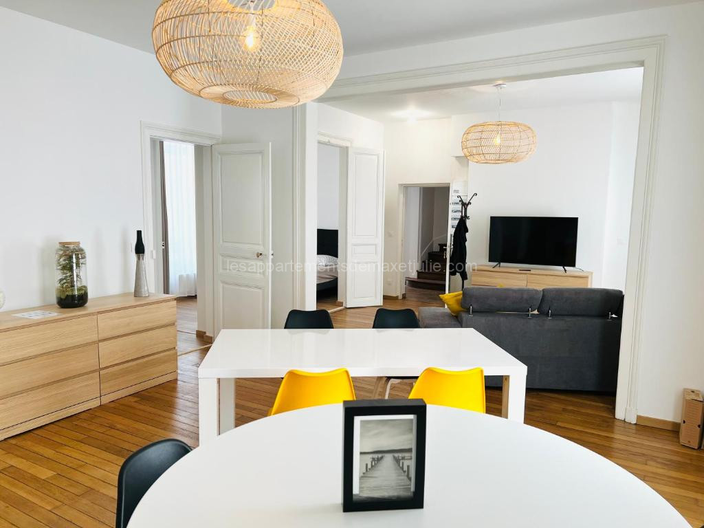 Photo de CHIC Appartement Type 4 / Parking Privé