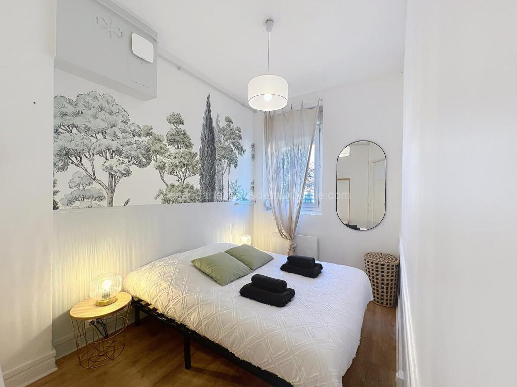 Photo de Vesle- Hyper Centre - 2 Chambres