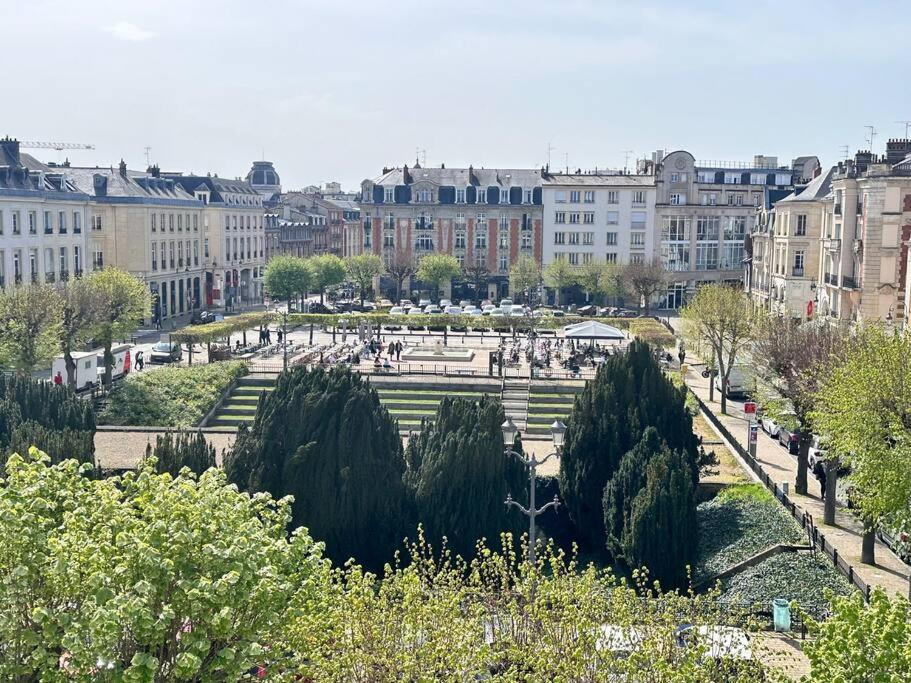 Photo de Forum Champagne grand T2 climatisé vue Cathédrale