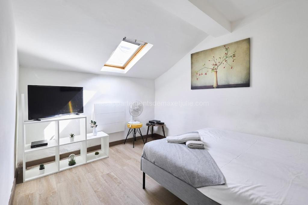 Photo de Le Petit Brossolette - T1 - 500m2 gare centre