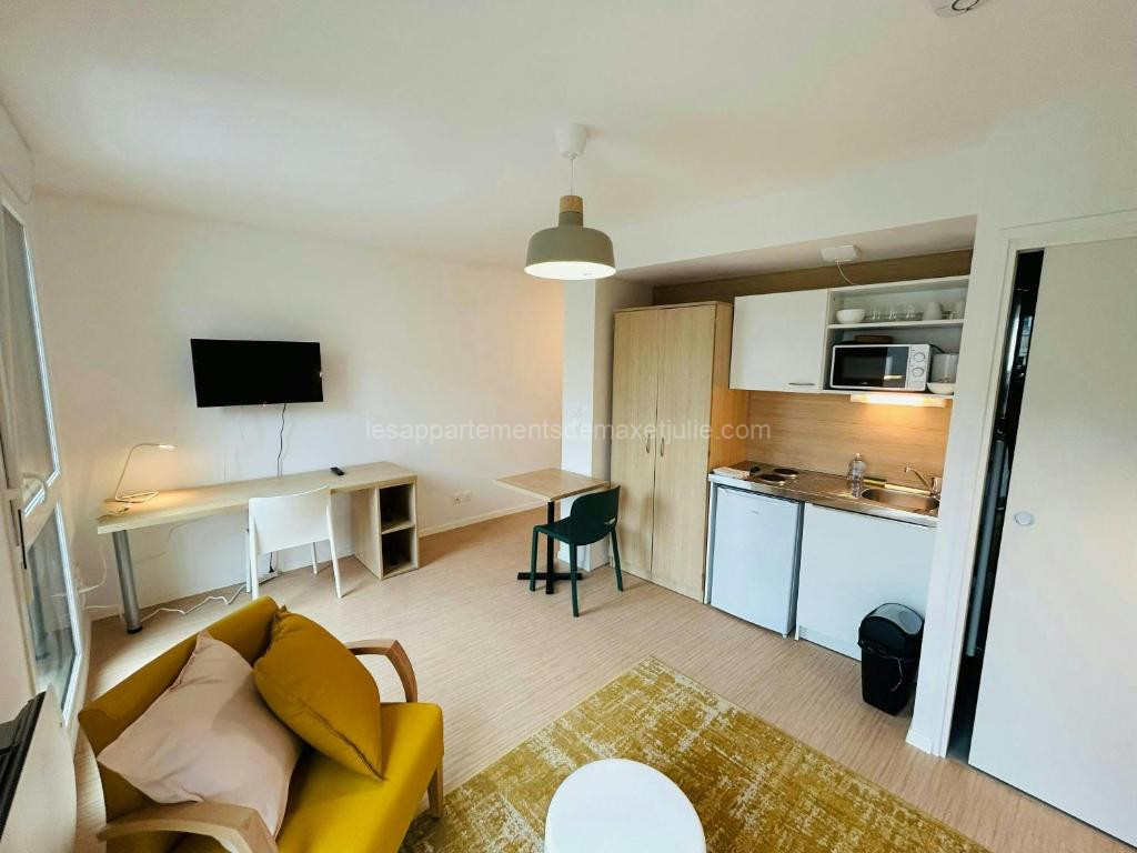 Photo de We Live In R - Suite 202