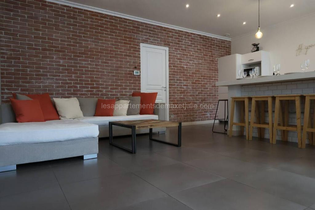Photo de Lenoir magnifique maison 8 pers avec terrasse