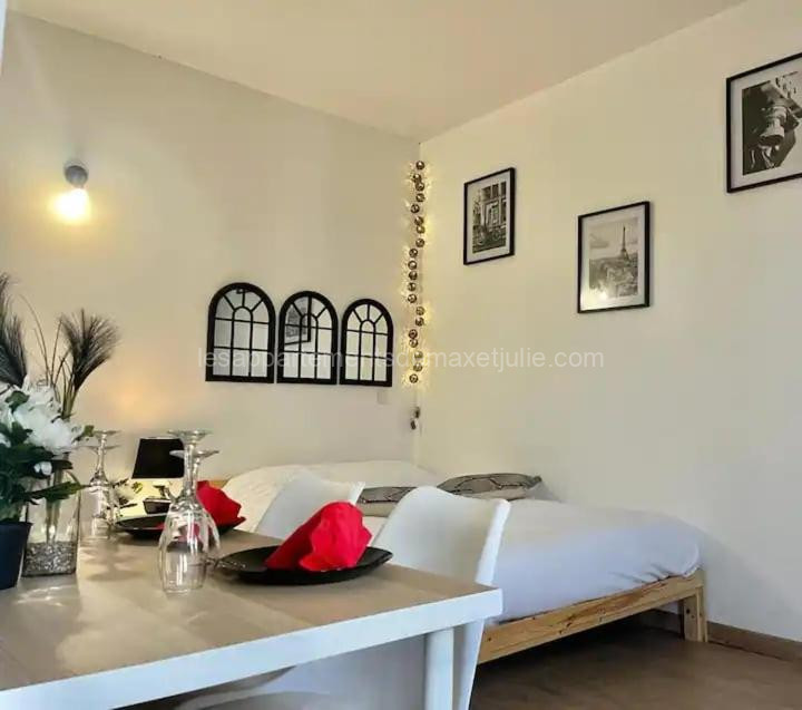 Photo de Tulipe 14 cocon romantique proche centre-ville