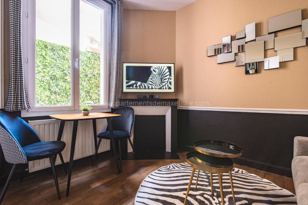 Photo de MM Suites Reims Centre Terasse