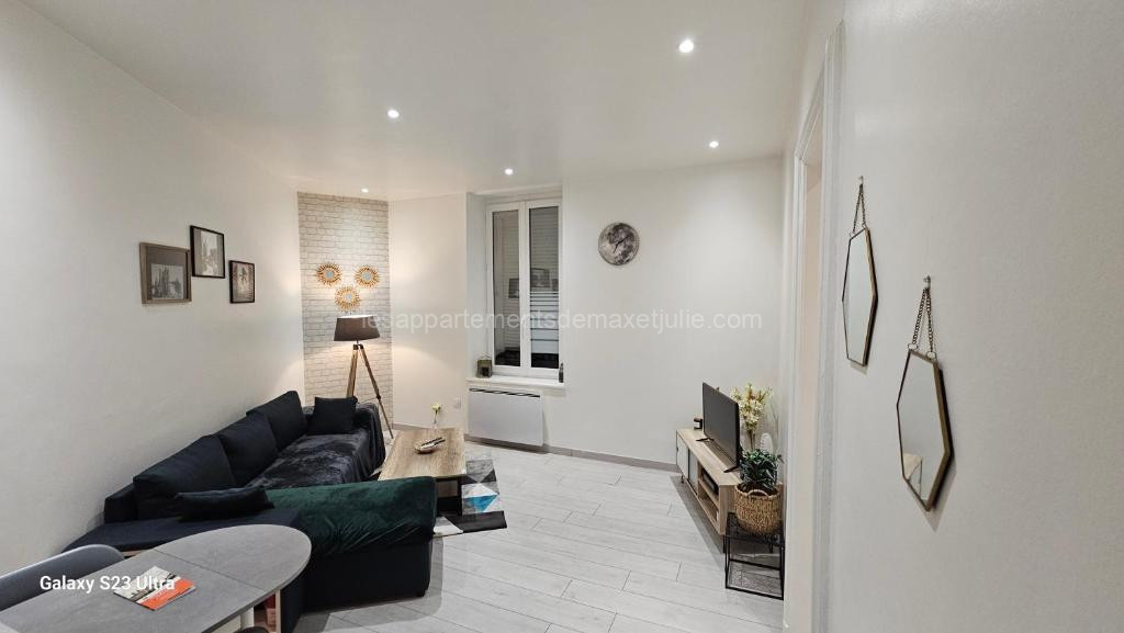 Photo de WELCOME HOME