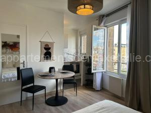 Appartement Hyper Centre - Forum - Lumineux - Wifi à Reims