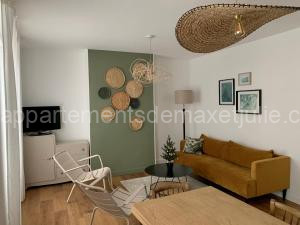 Champagne! Appartement spacieux Reims centre à Reims