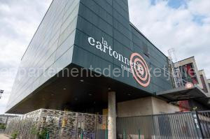 Spacieux & central, parking privé à Reims