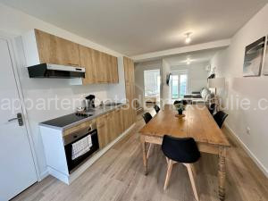 Mascate - Appartement avec terrasse privée et climatisation à Reims