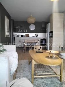 Appartement 4 chambres et 4 salles de bains à Reims