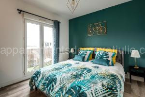 CHIC B&B + Balcony - Hyper center à Reims