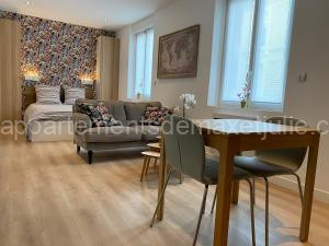 Studio 28m2 avec parking privé - Lycée Roosevelt - Arena - Gare à Reims