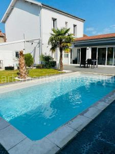 La Villa Clauzets Piscine à Reims